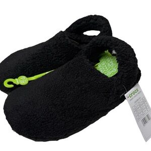 Crocs Classic Cozzzy Slipper Black M8/W10 & One Bear Charm Sherpa Classic NWT